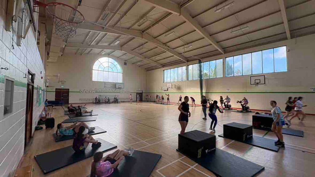 Gym Club – Pics